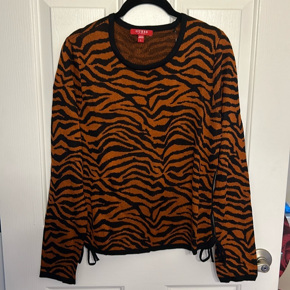 Guess Sweaters - Guess 50% rayon/acrylic orange tiger striped sweater